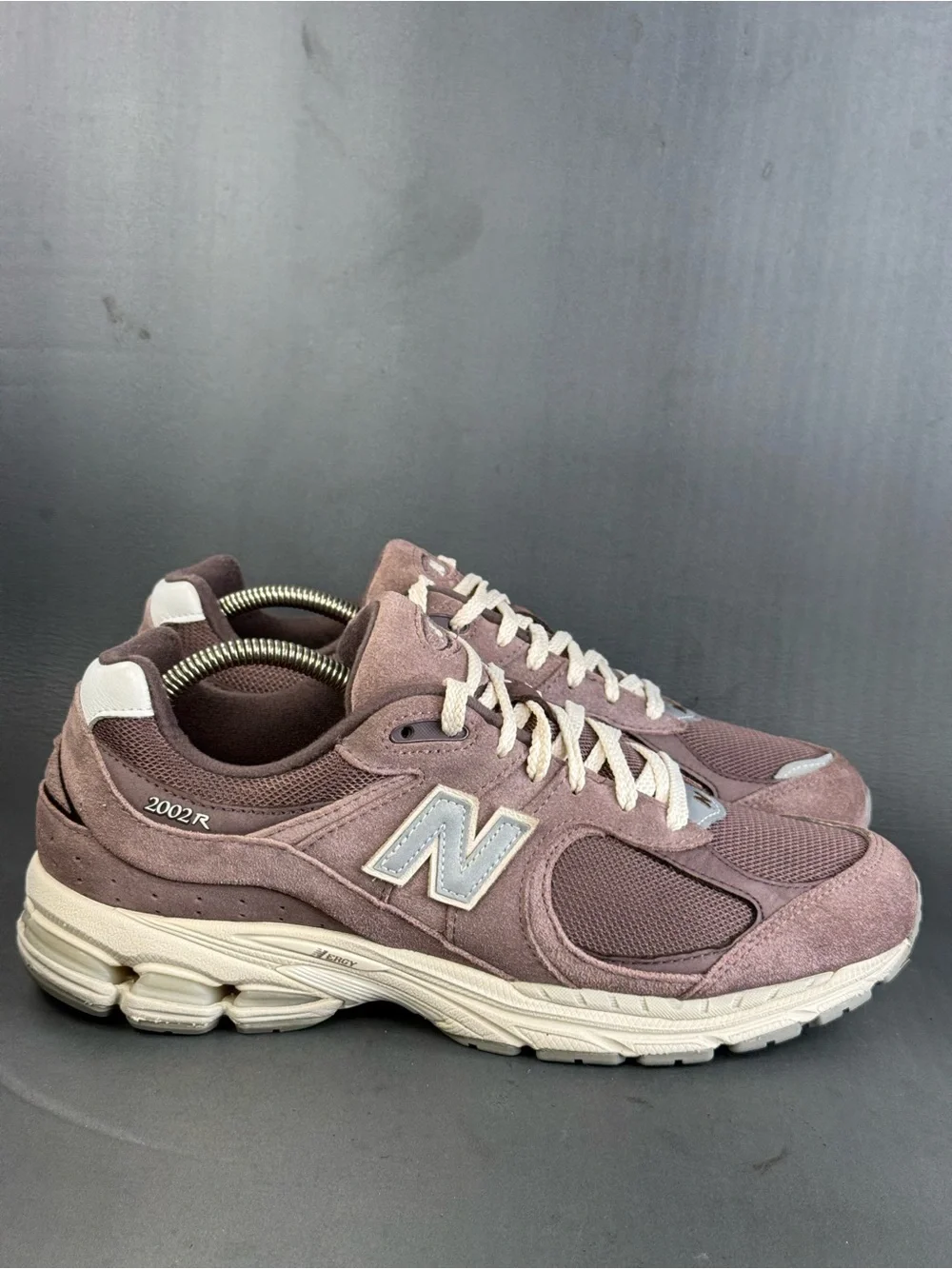 NEW BALANCE 2002R 'SUEDE PACK - DUSTY FIG' athletic sneaker men’s 10.5